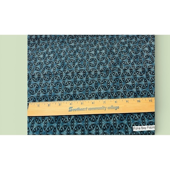 Fabric Other - Quilt Craft Fabric 100% Cotton Material Kona Bay Fabrics SERE 13 Blue Abstract